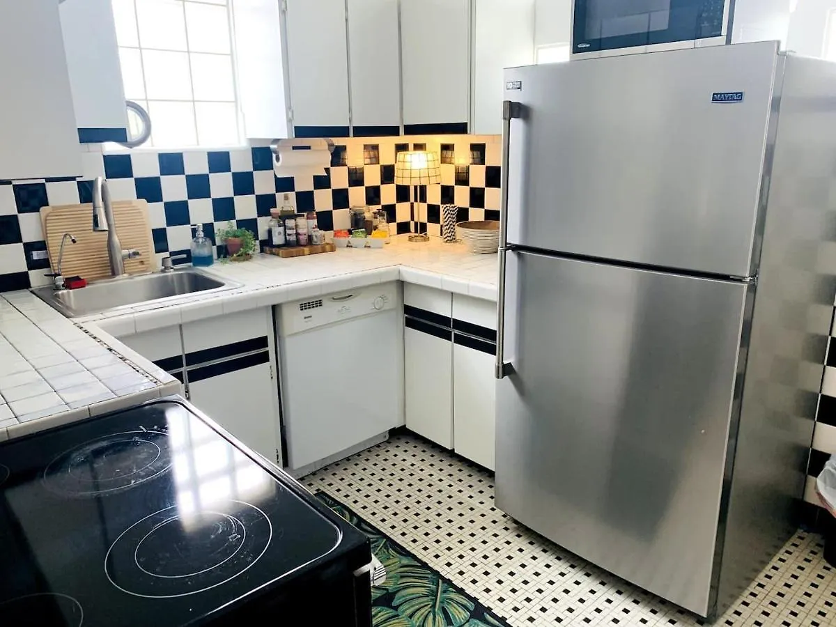 Holiday home Footprints Beach House At Yardley Place San Juan